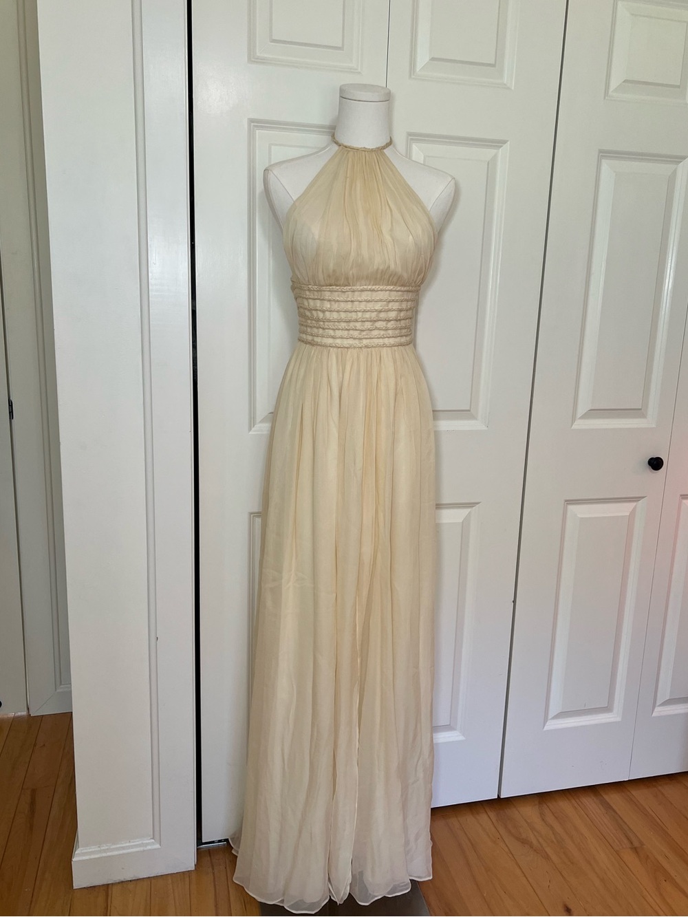 Vintage Silk Oscar De La Renta Halter Gown